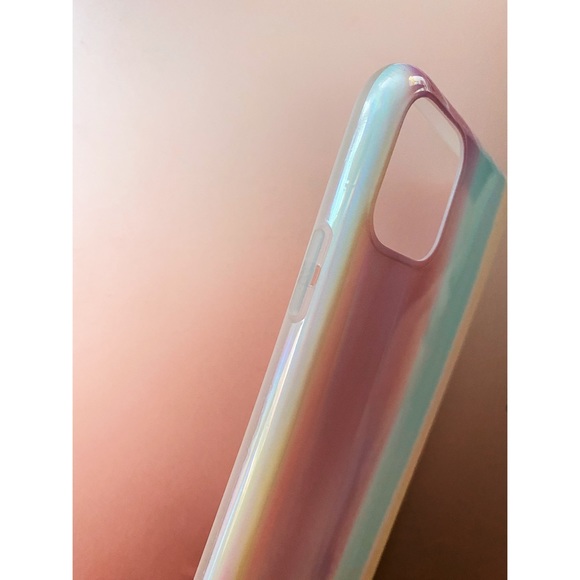 Iridescent iphone 11 max pro case - Picture 3 of 5